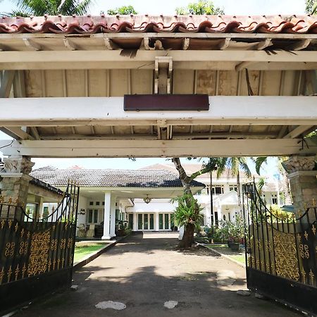 ג'קרטה Villa Sri Manganti מראה חיצוני תמונה